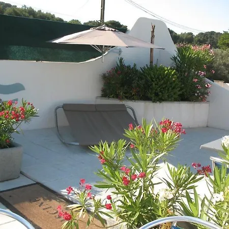 Hoteliere Saint Esteve Szálloda 3*